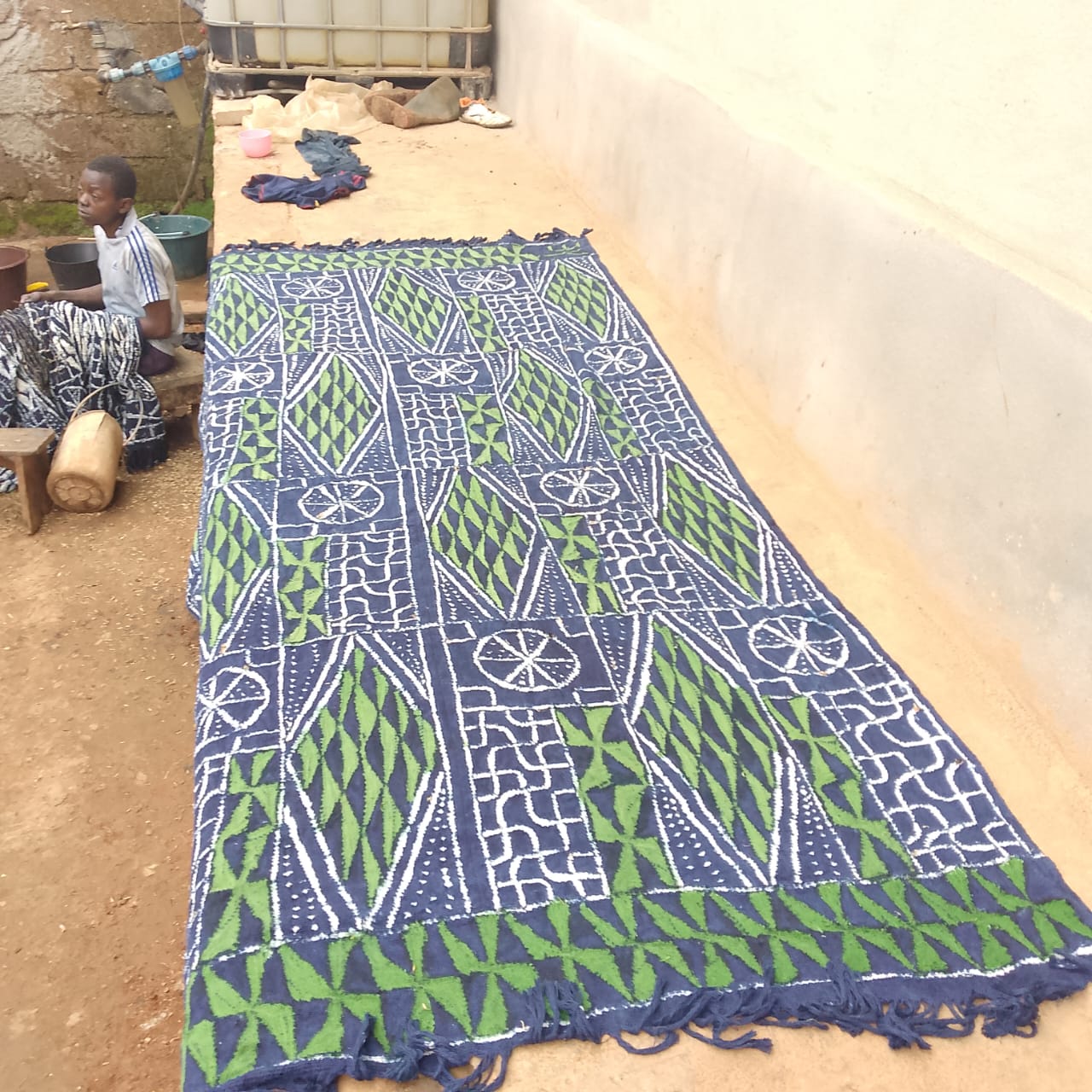 Vêtement traditionnel Ndop de l’Ouest Cameroun
