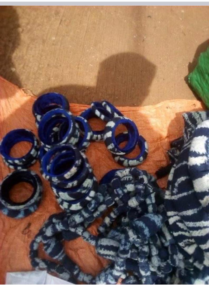 Vêtement traditionnel Ndop de l’Ouest Cameroun