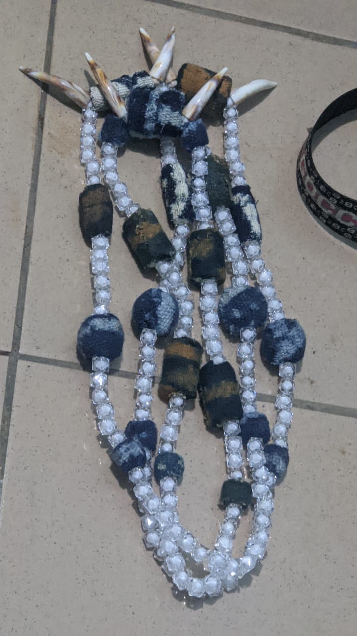 Vêtement traditionnel Ndop de l’Ouest Cameroun
